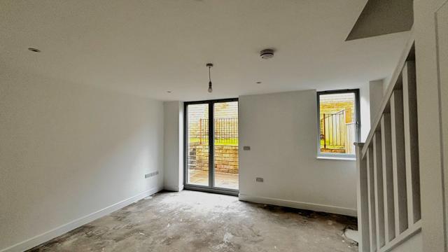 22 Thatchers Croft Living Room